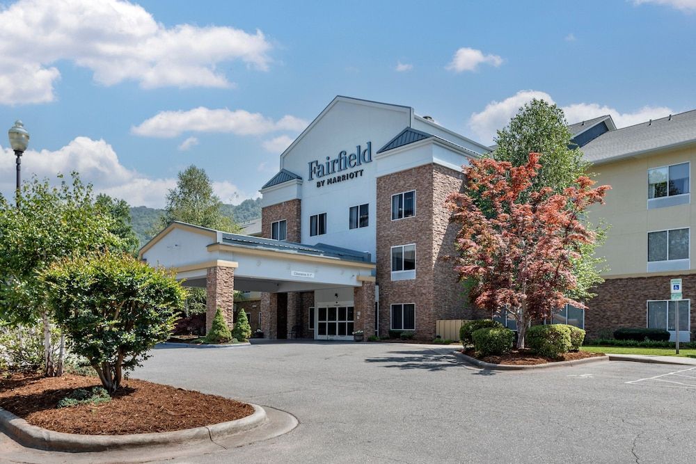 Fairfield Inn Suites by Marriott Cherokee 3 estrellas en Cherokee