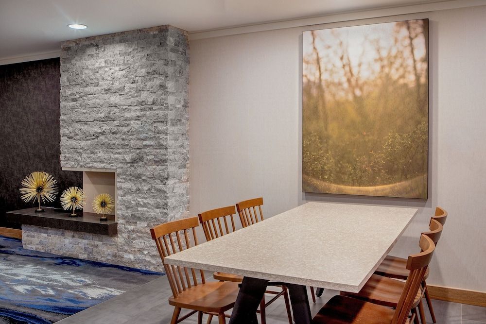 Fairfield Inn & Suites by Marriott Brunswick Freeport 3