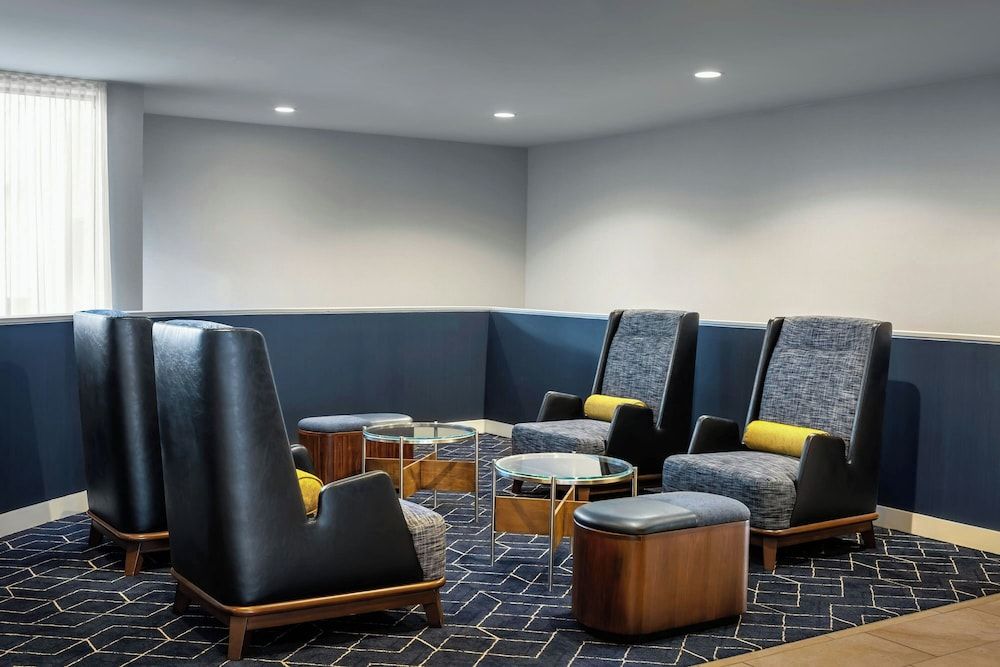 Courtyard by Marriott Minneapolis-St. Paul Airport 3