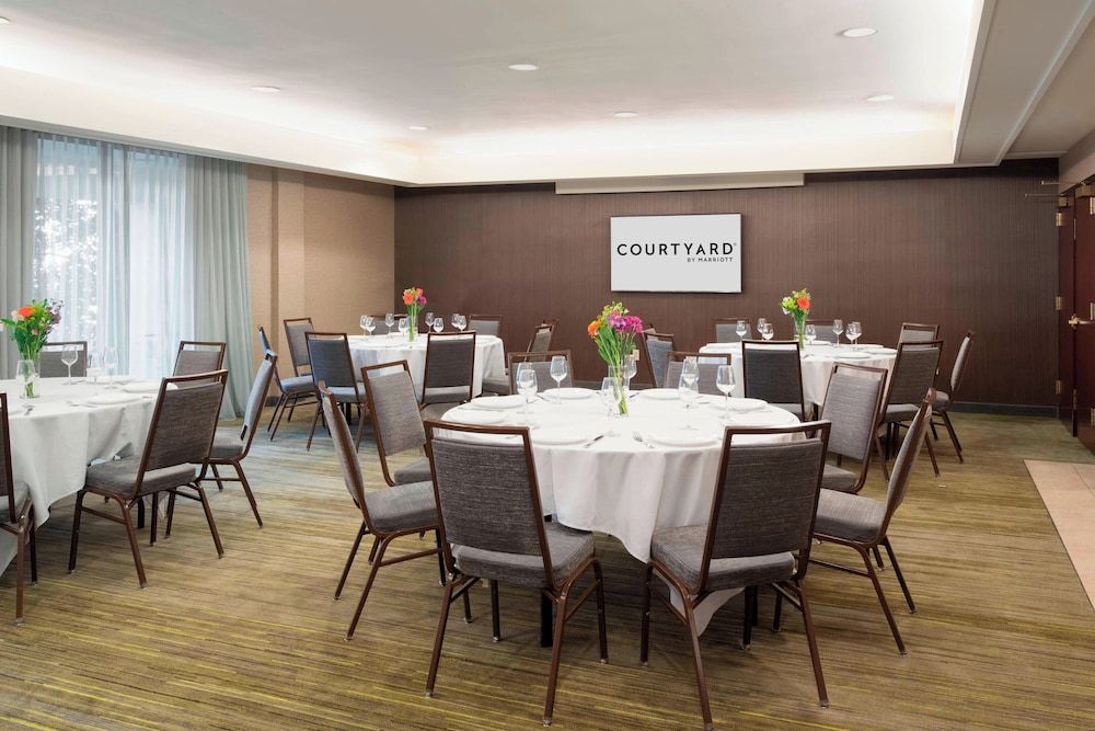 Courtyard by Marriott Princeton 3