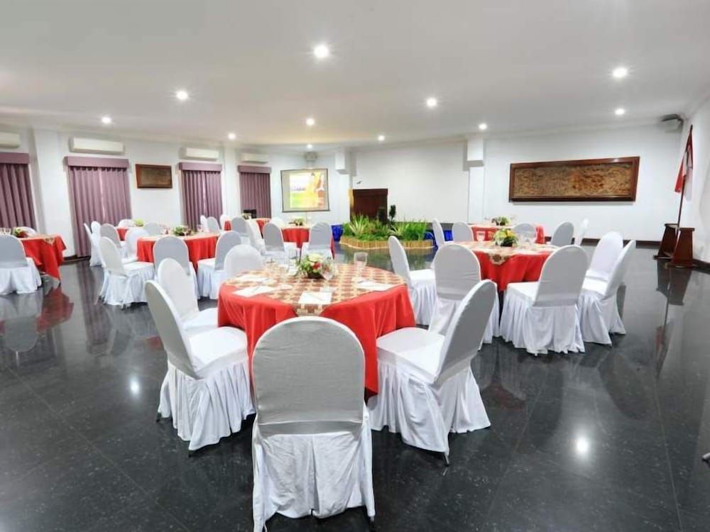 Hotel Merdeka Kediri 3