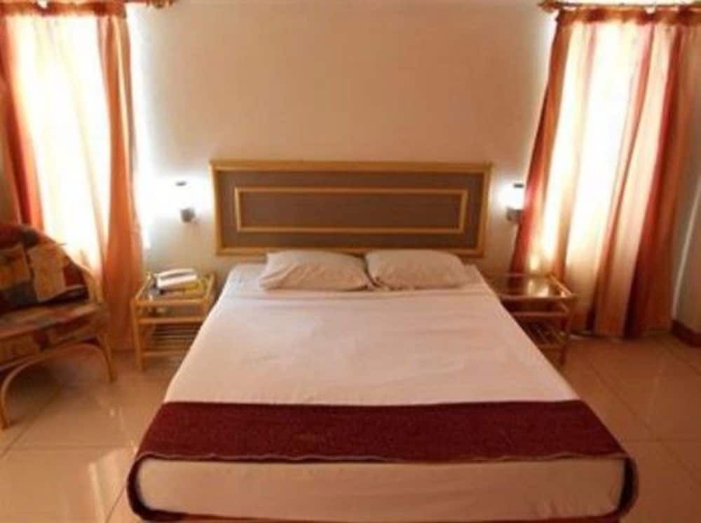 Elixir Hotel and Serviced Apartments 3