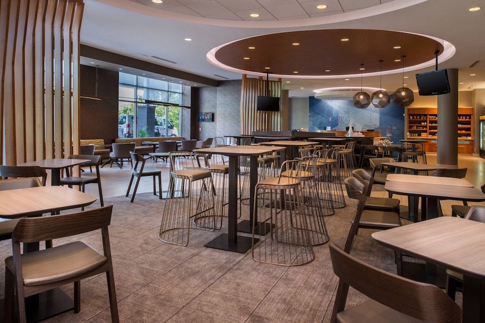 SpringHill Suites by Marriott Pittsburgh Southside Works 3