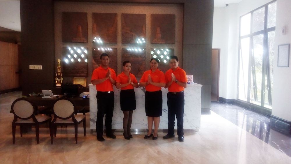 The Oxalis Regency Hotel Magelang 3