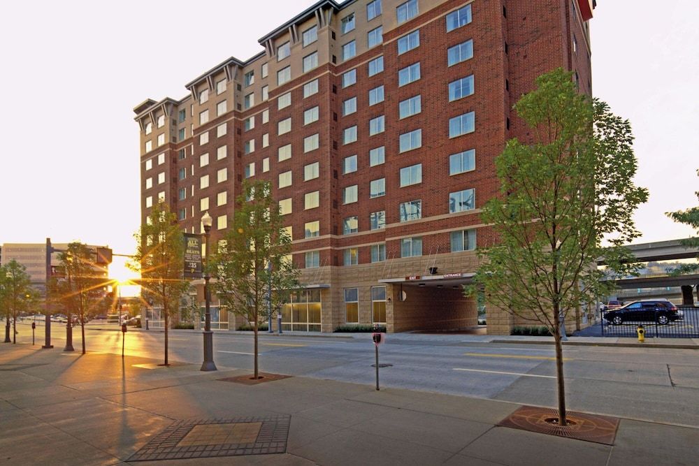 Residence Inn by Marriott Pittsburgh North Shore 4 estrellas en Pittsburgh