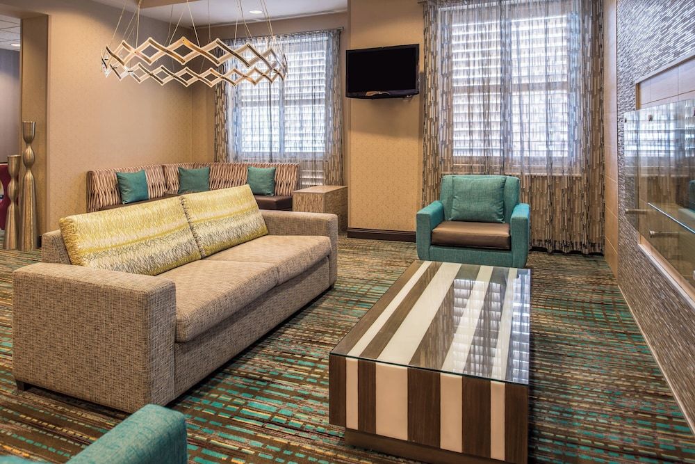 Residence Inn by Marriott Pittsburgh North Shore 2