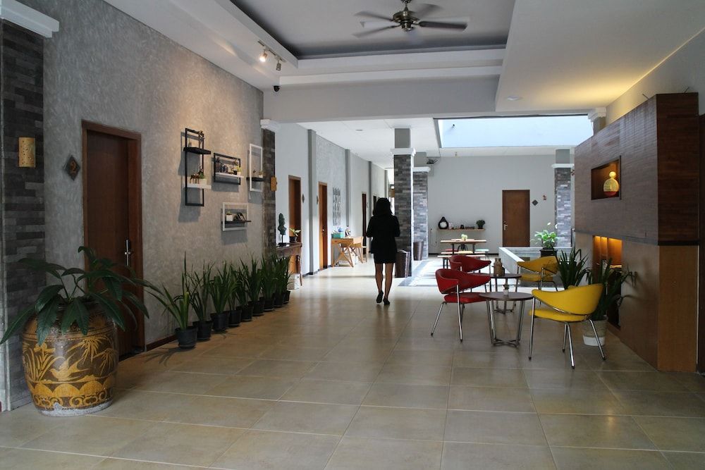 Hotel Sriti 2