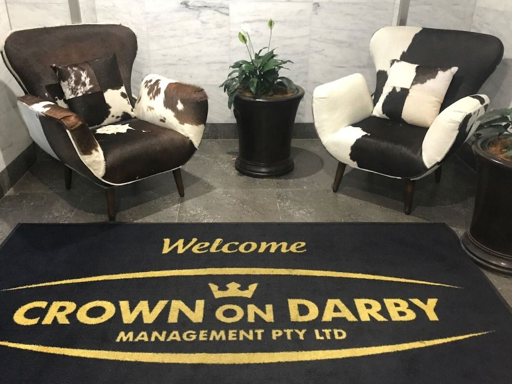 Crown on Darby 1