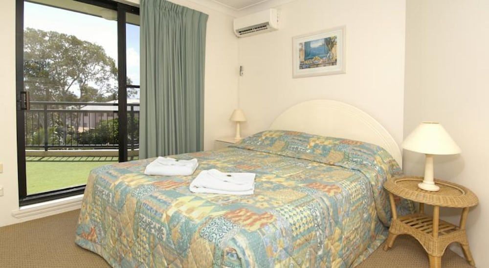 Windsurfer Resort 3