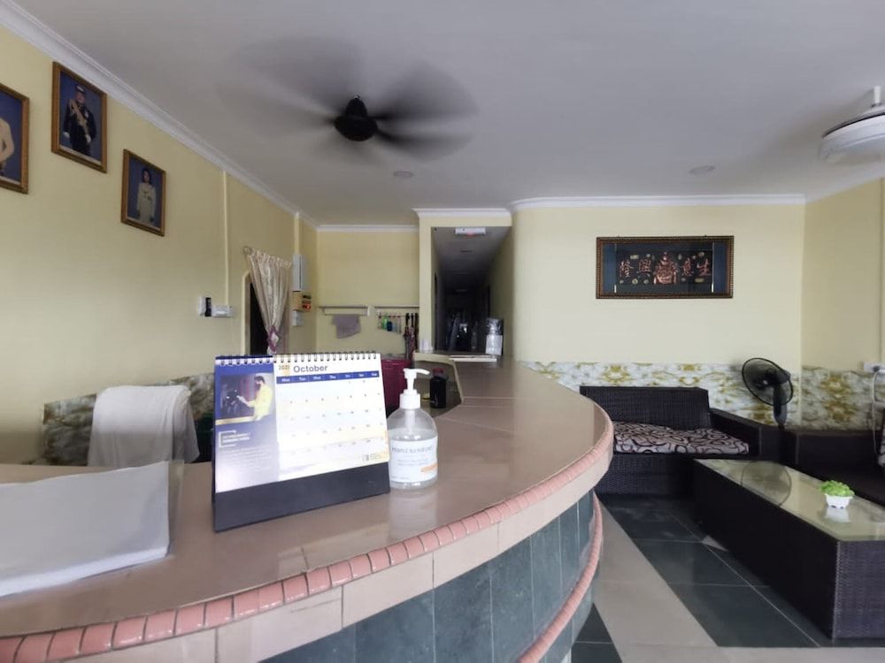 OYO 90086 My Seven Days Inn 3