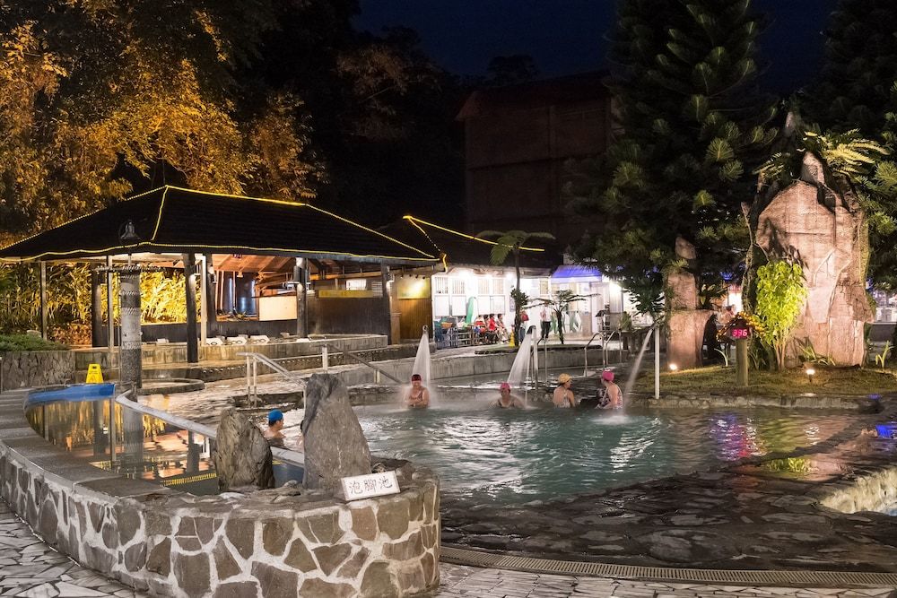 Rainbow Resort 3 étoiles à Beinan