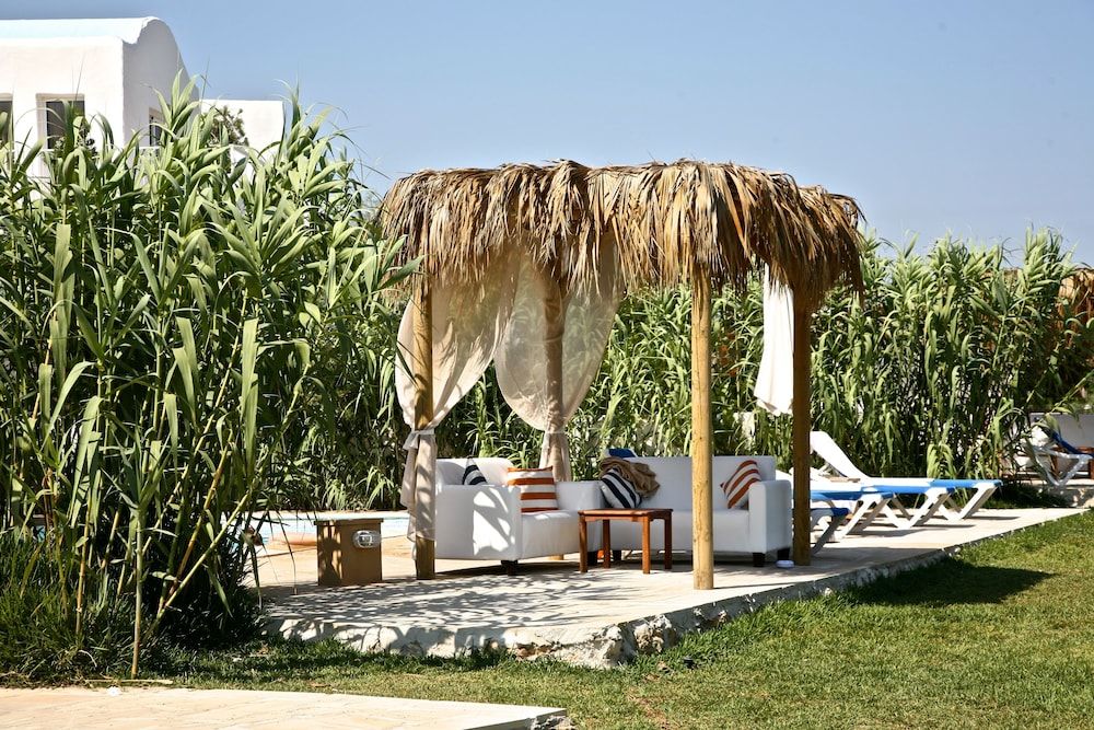 Thalassines Beach Villas 1