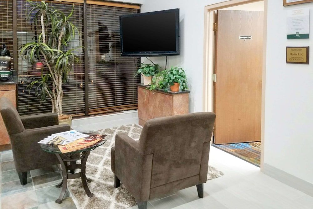 Quality Inn Toledo 3