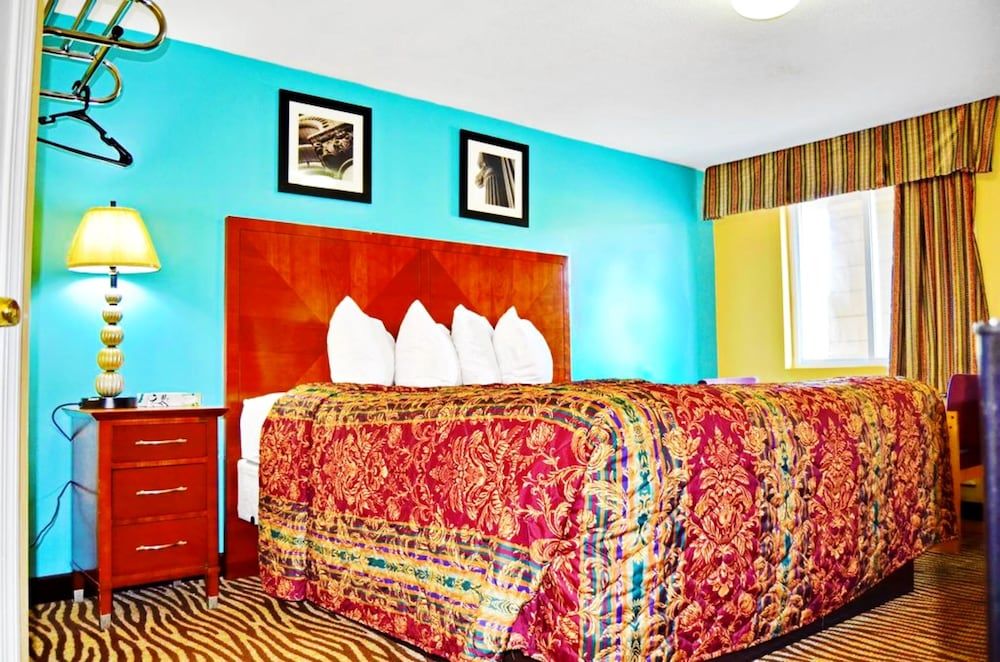 Flagship Inn And Suites 3