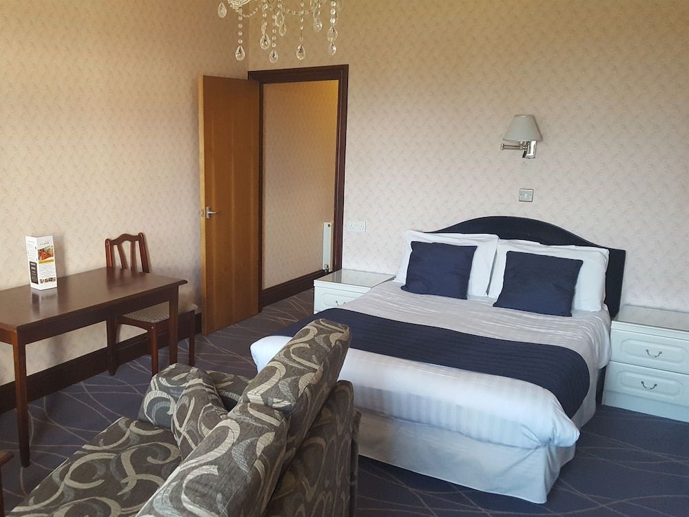 The Devoncourt Resort 3