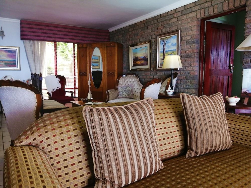 Amzee Bokmakierie Guest House 2