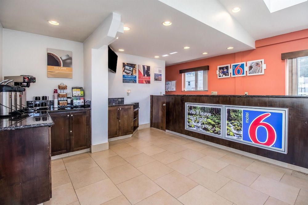 Motel 6 Astoria, OR 2