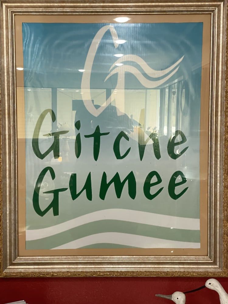 Ocean Shores Inn & Suites 3