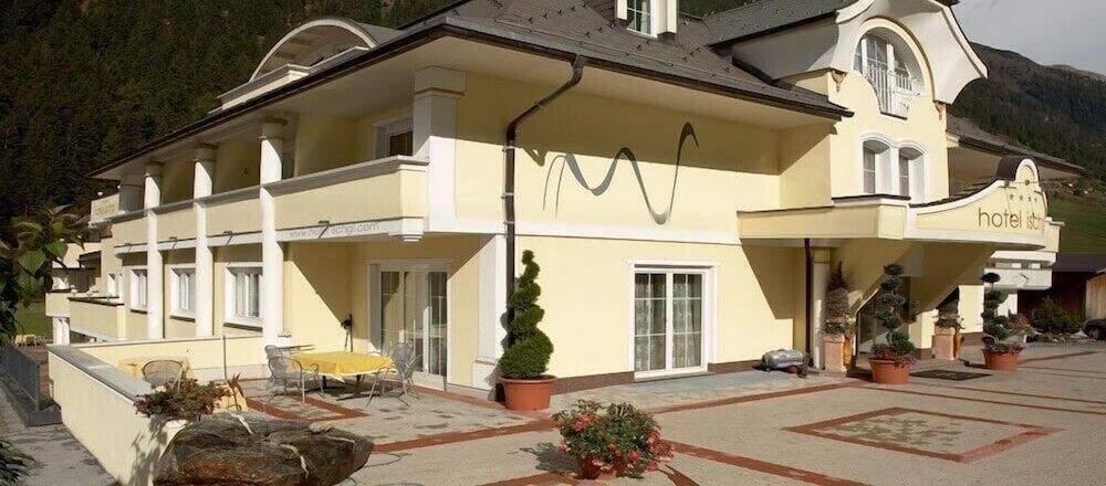 Hotel Ischgl 4 estrelas em Ischgl