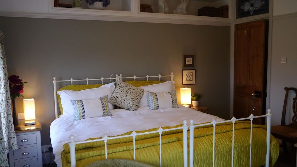 Downton Lodge Country B&B 3