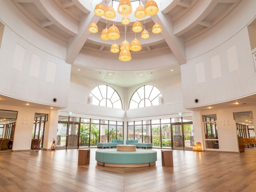 Resort Hotel Kume Island 3