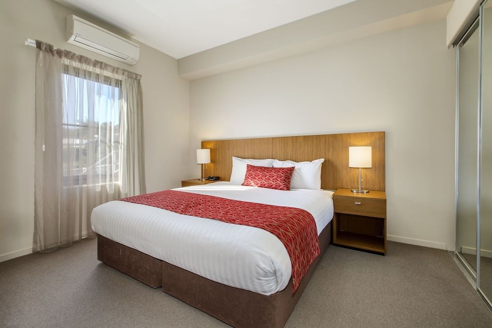 Gladstone Downtown Central Apartment Hotel 3