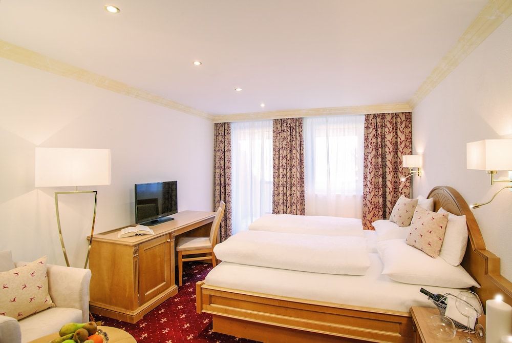 Alpenhotel Karwendel - Adults Only 3