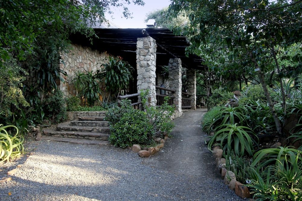 Shayamoya Tiger Fishing and Game Lodge 2