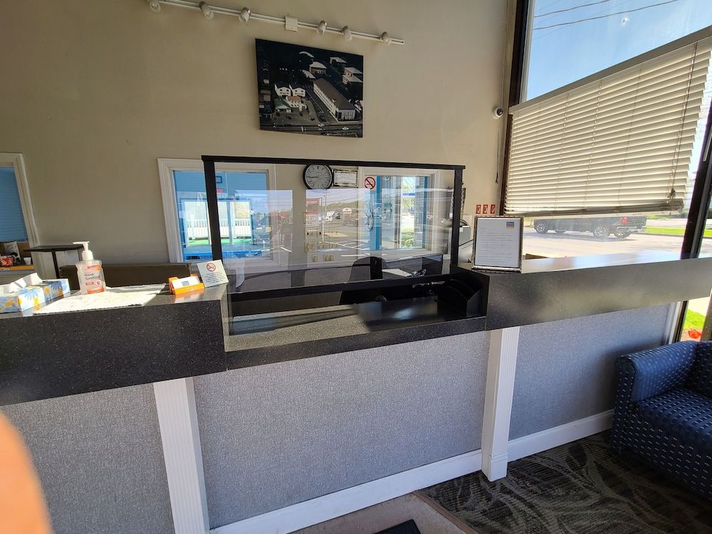 Hampton Village Inn 2