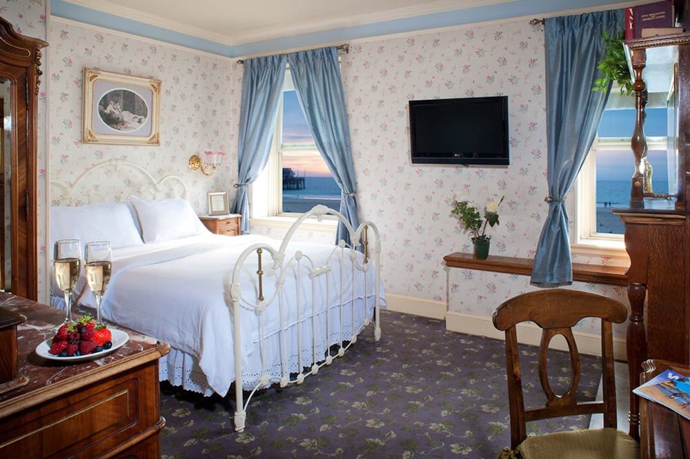 Dorymans Oceanfront Inn 3