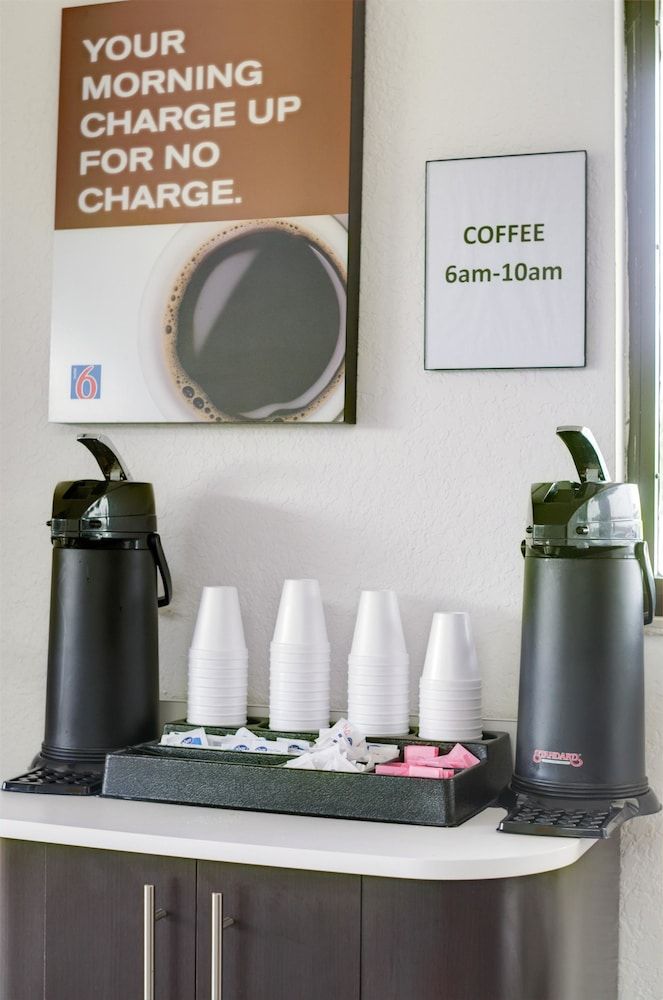 Motel 6 Kansas City, MO 2