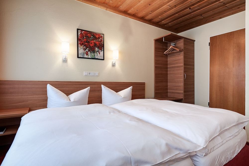 Hotel Garni Nuernberger Trichter 1