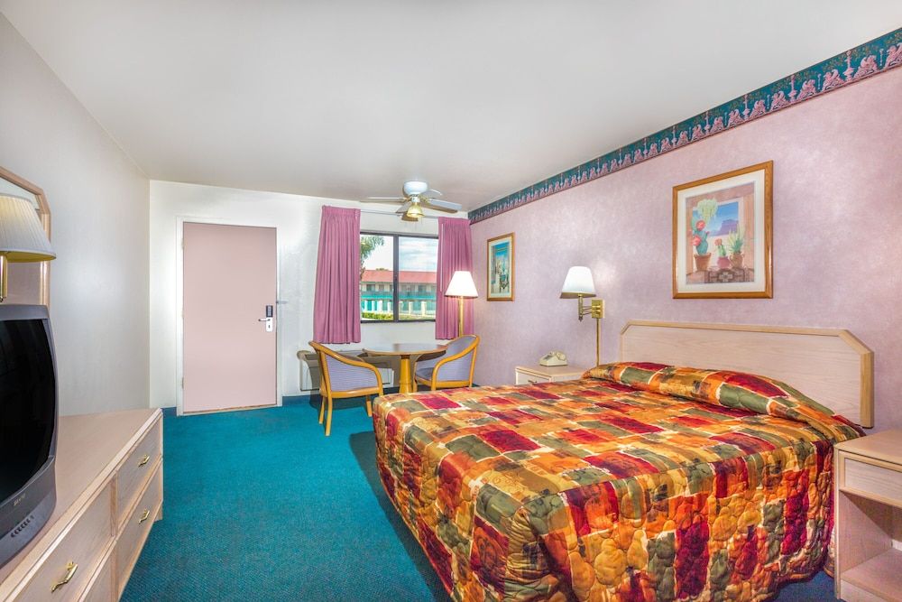 Superior Suites Phoenix Mesa 3