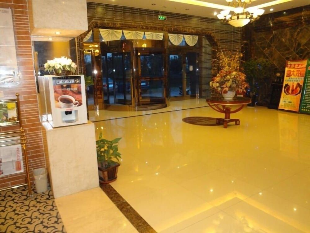 GreenTree Inn Nantong Chongchuan District Tongjing Avenue Jiaoyu Road Business Hotel 3