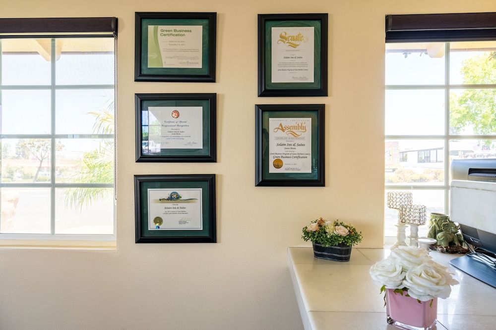 Solaire Inn Suites Santa Maria 2