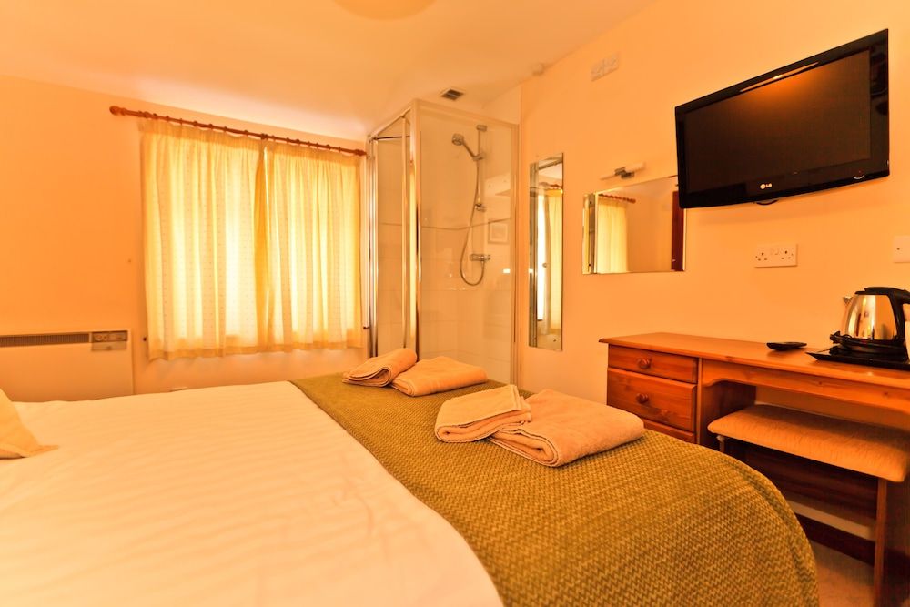 The Cornishman Inn 3