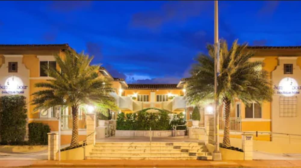 Sun Harbour Boutique Hotel 1