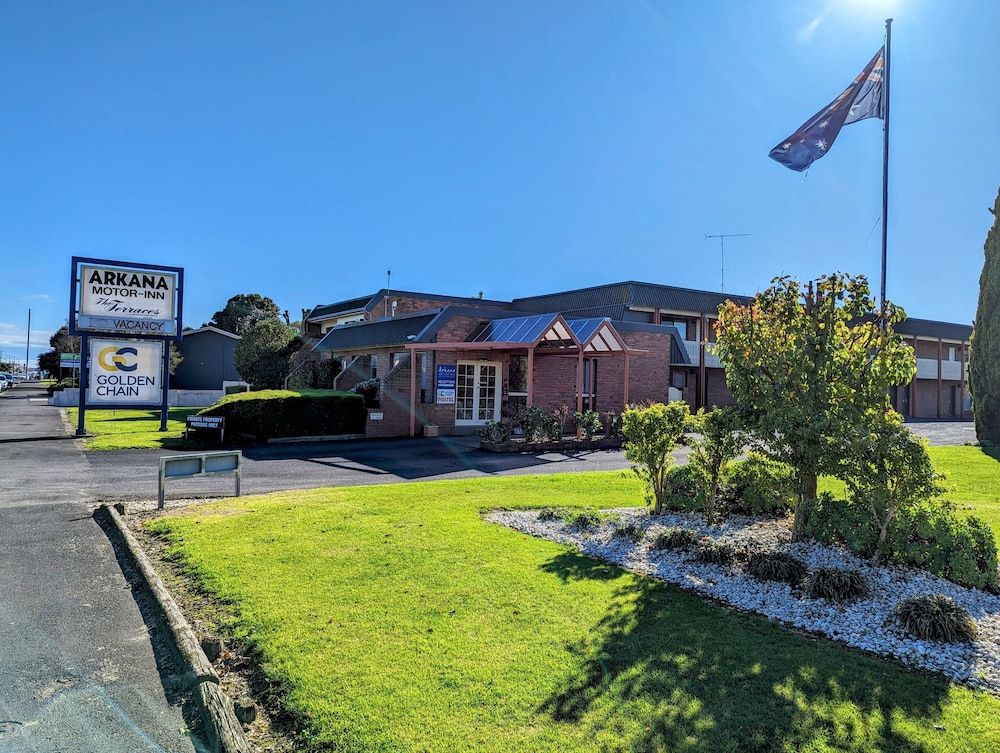 Arkana Motor Inn & Terrace Apartments