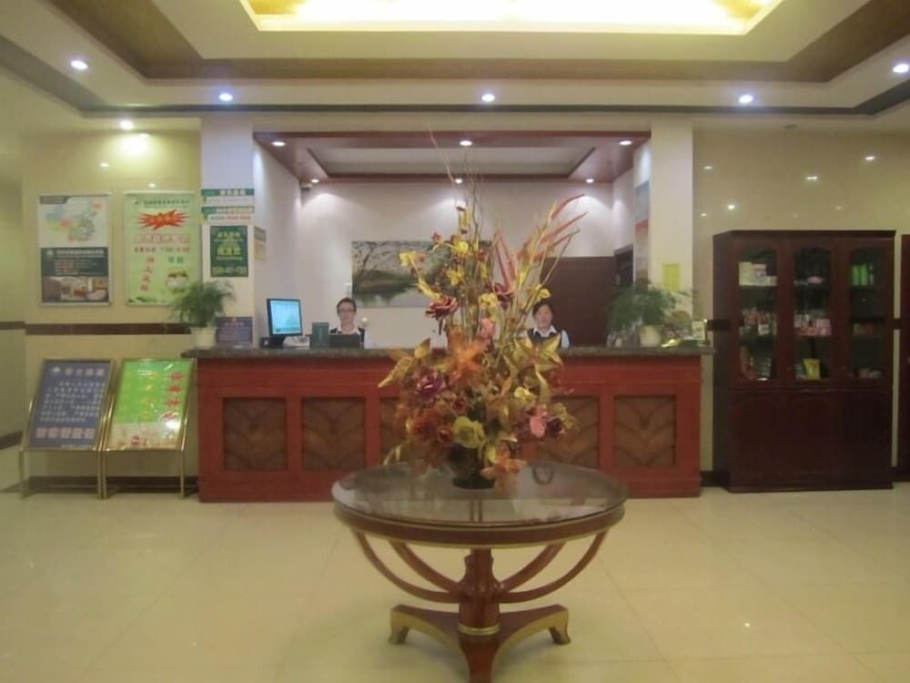 GreenTree Inn Nantong Tongzhou Bus Station Express Hotel 2
