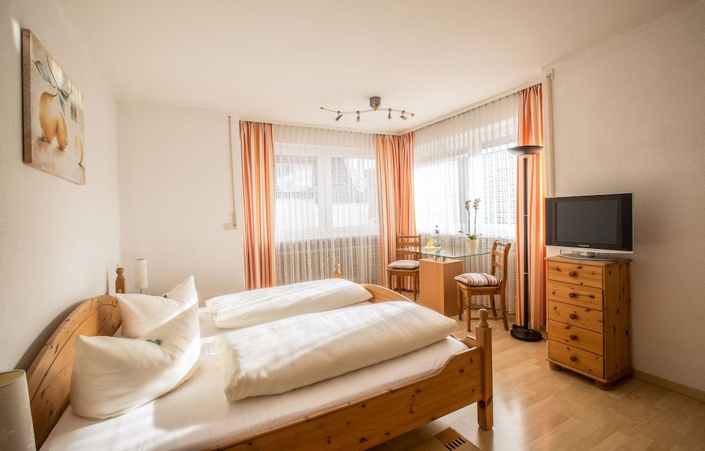 Landhotel Weißer Hahn 3