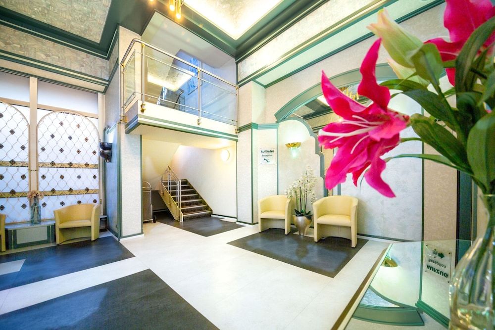 Best Living Hotel Arotel 2