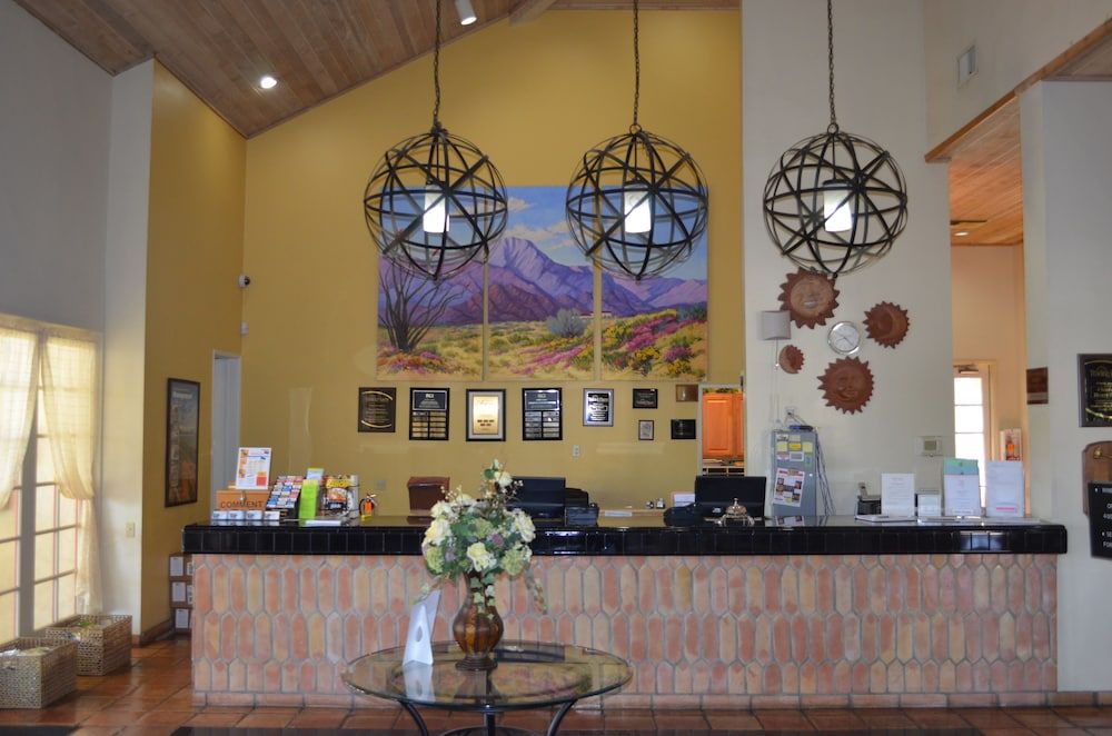 Desert Breezes Resort 2