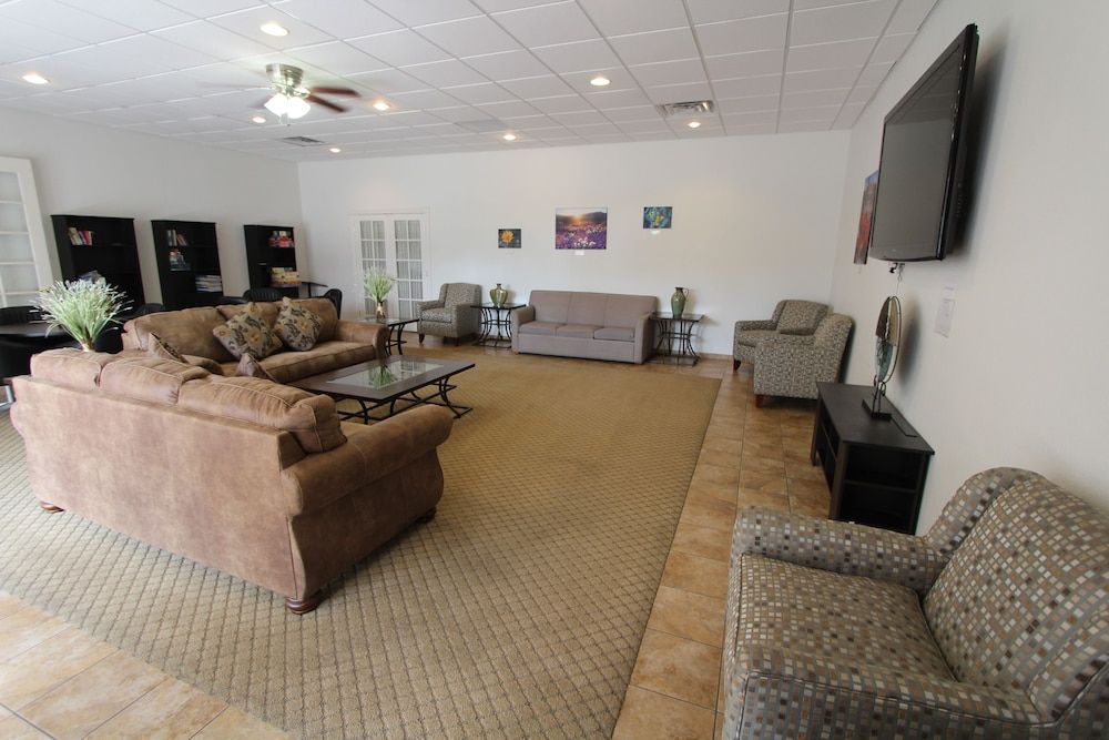 Desert Breezes Resort 3