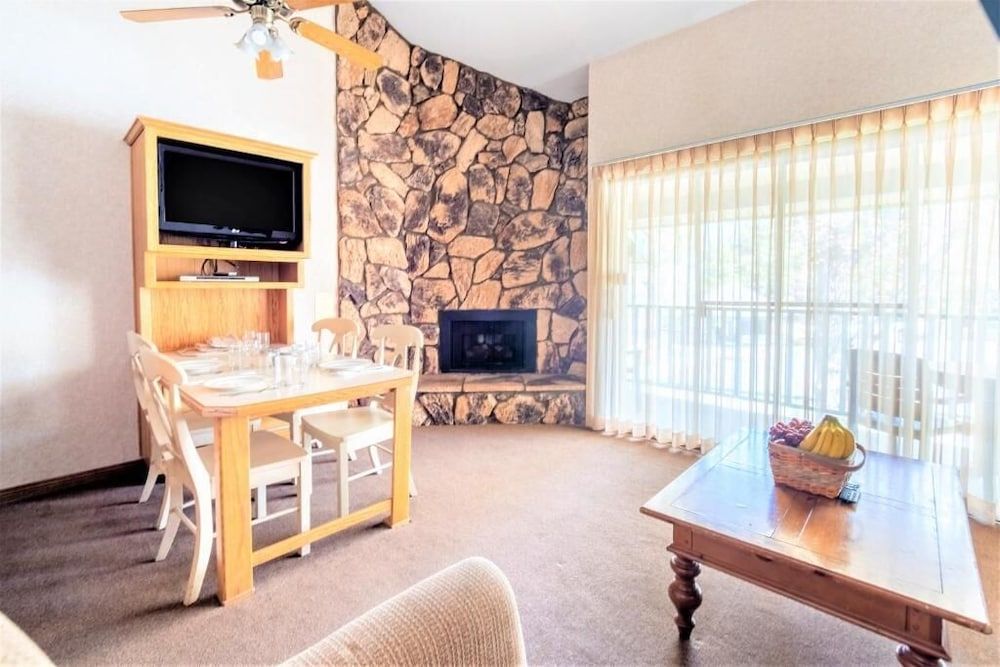 Getaways at Lagonita Lodge 3
