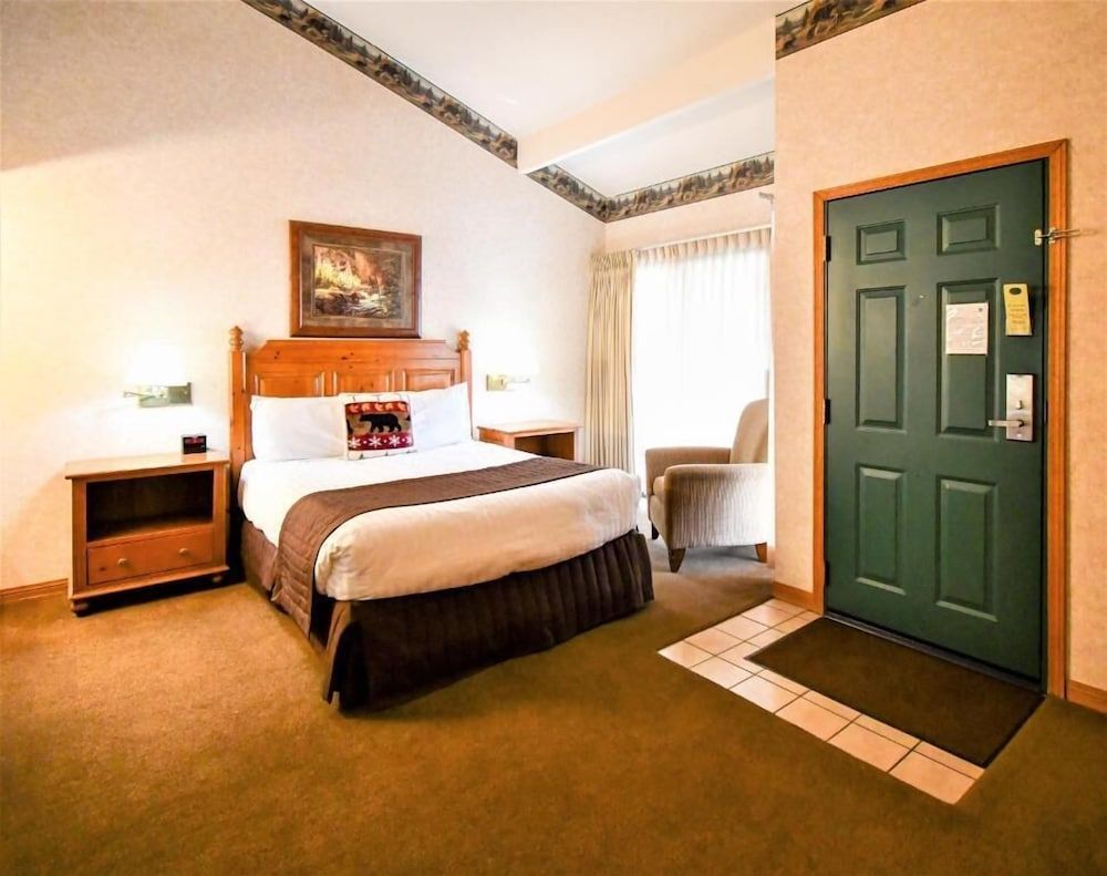 Getaways at Lagonita Lodge 2