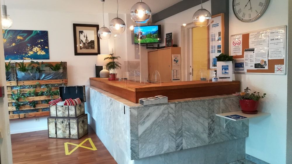 Hôtel Les Afforêts 3 estrelas em La Roche-sur-Foron