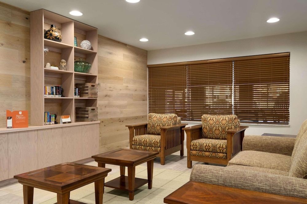 Country Inn & Suites by Radisson, Williamsburg Historic Area, VA 3