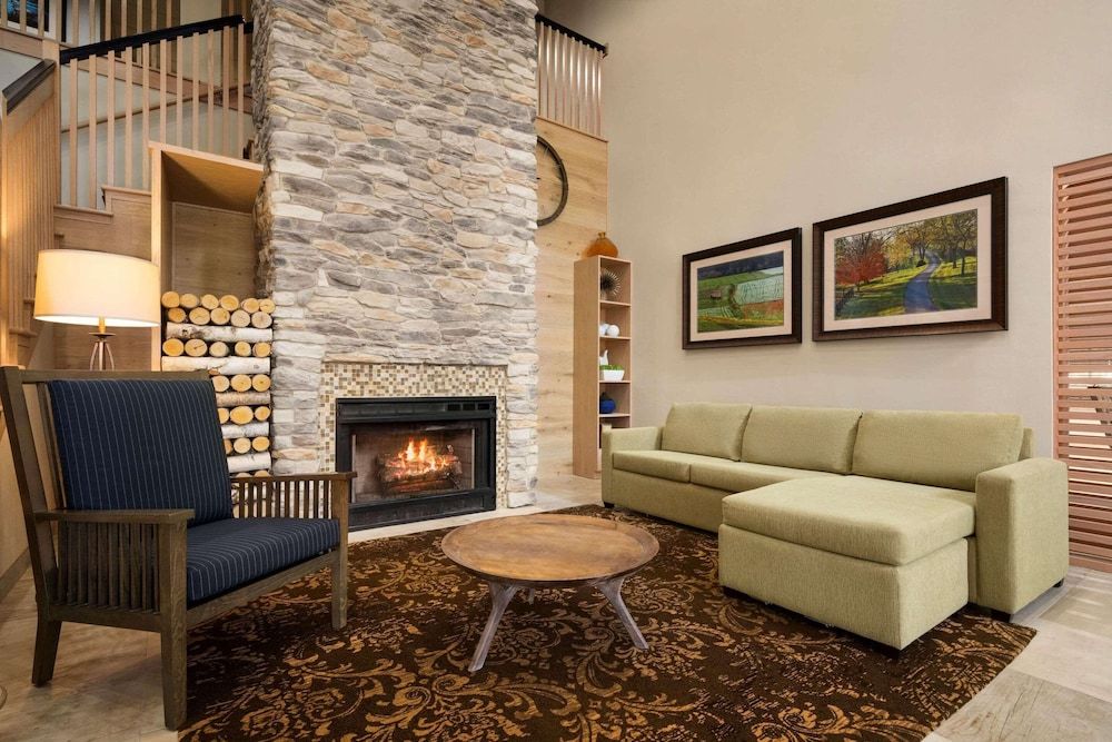 Country Inn & Suites by Radisson, Williamsburg Historic Area, VA 2