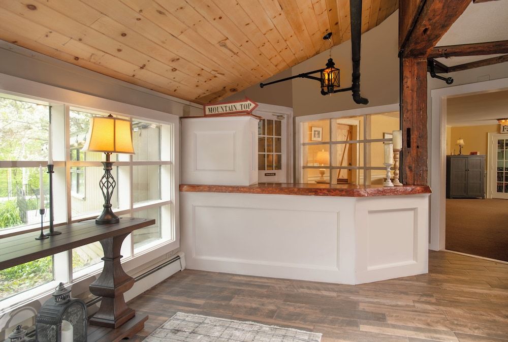 The Whitney's Inn at Jackson 2