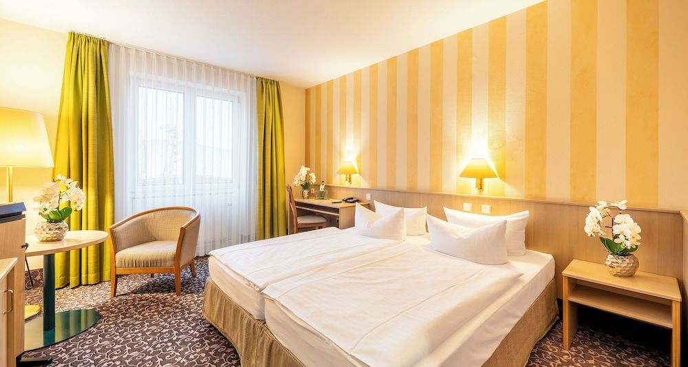 PLAZA INN Chemnitz 3